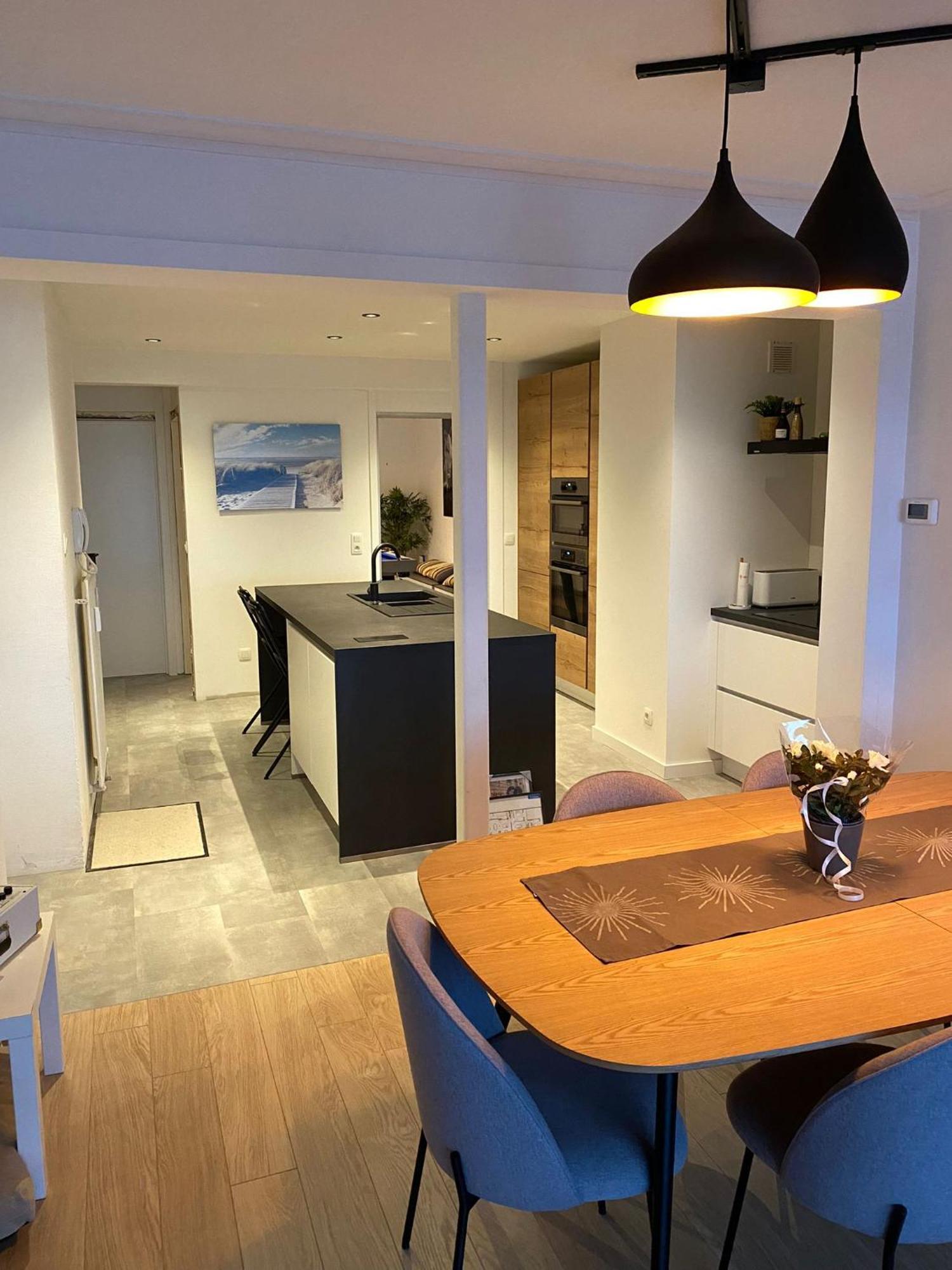 Spacious Apartment With Sea View Oostende Eksteriør bilde